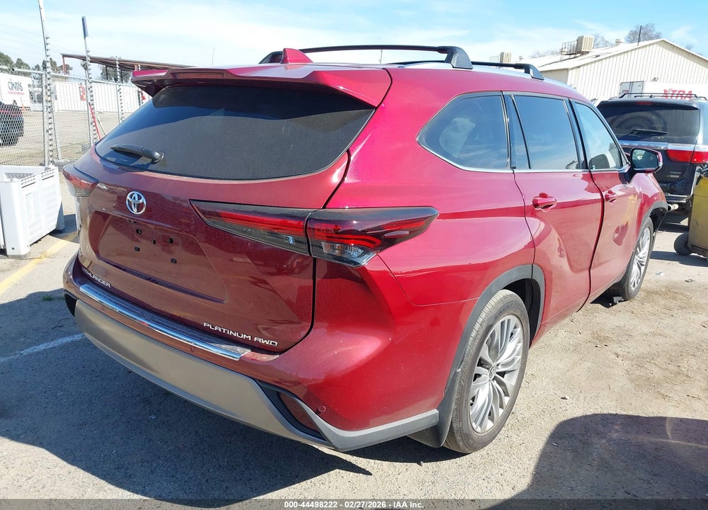2024 TOYOTA HIGHLANDER PLATINUM VIN: 5TDKDRBH4RS548761
