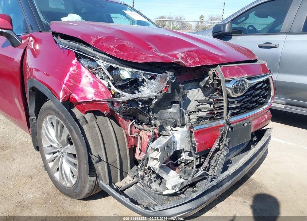 2024 TOYOTA HIGHLANDER PLATINUM VIN: 5TDKDRBH4RS548761