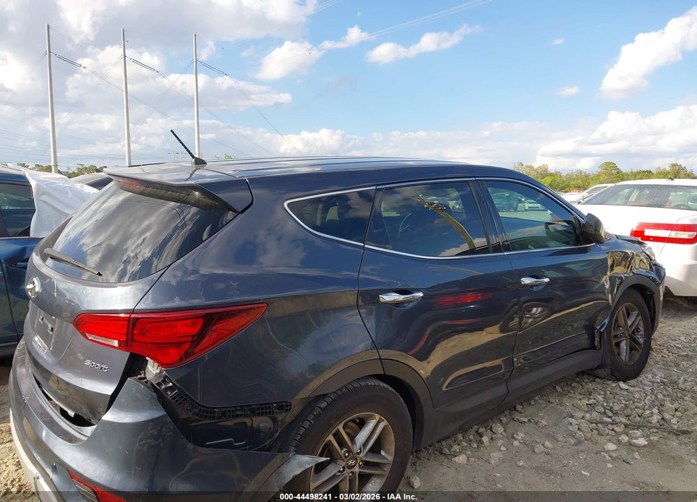2018 HYUNDAI SANTA FE SPORT 2.4L VIN: 5NMZT3LB7JH084879
