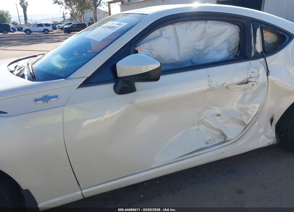 2016 SCION FR-S VIN: JF1ZNAA14G8704905
