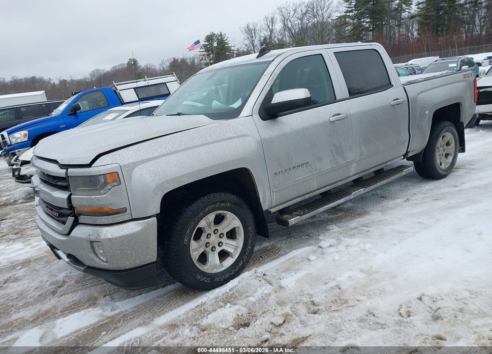 2018 CHEVROLET SILVERADO 1500 2LT VIN: 3GCUKREC3JG637917