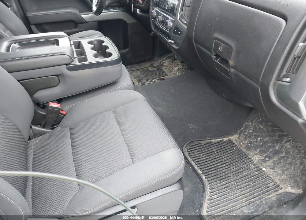2018 CHEVROLET SILVERADO 1500 2LT VIN: 3GCUKREC3JG637917