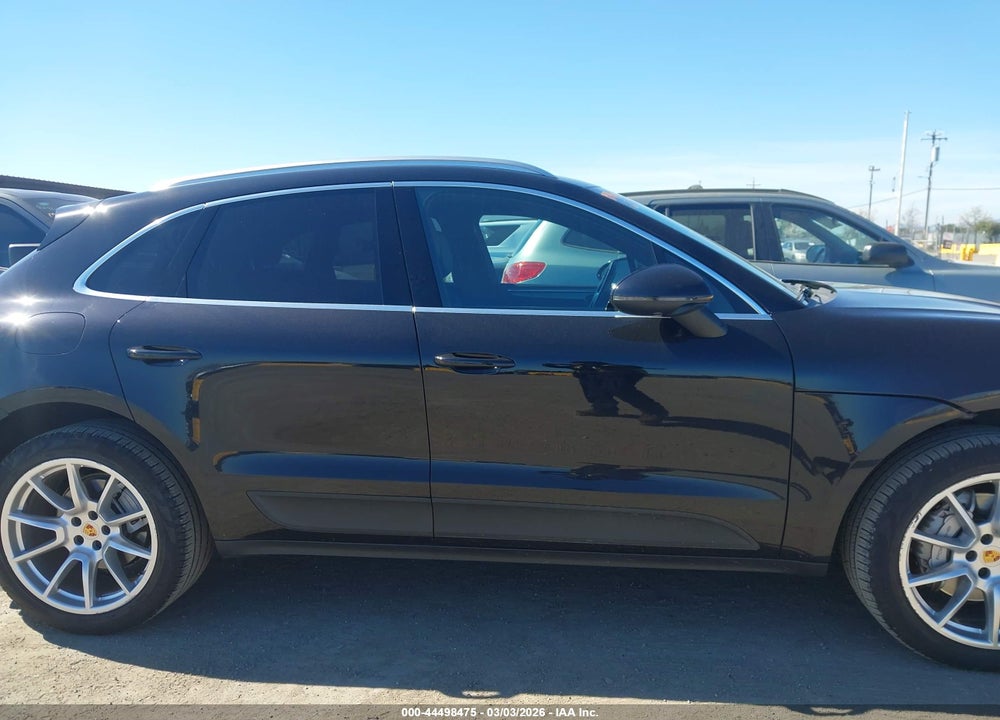 2016 PORSCHE MACAN S VIN: WP1AB2A52GLB42328