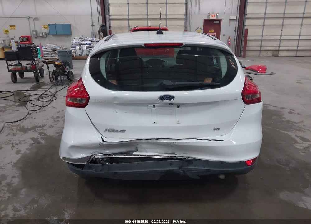 2016 FORD FOCUS SE VIN: 1FADP3K2XGL364289