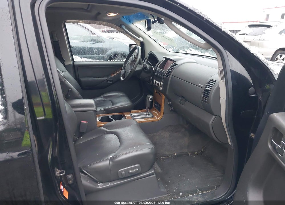 2005 NISSAN PATHFINDER LE VIN: 5N1AR18W15C717016