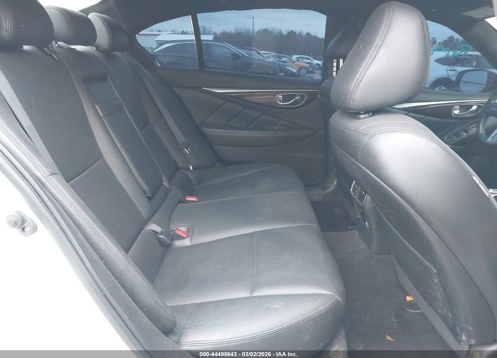 2018 INFINITI Q50 3.0T LUXE VIN: JN1EV7AR6JM436670