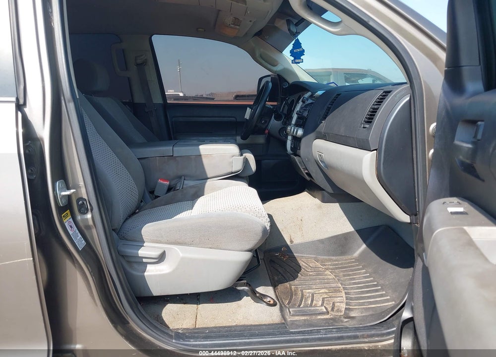 2008 TOYOTA TUNDRA BASE 5.7L V8 VIN: 5TFEV54188X035539