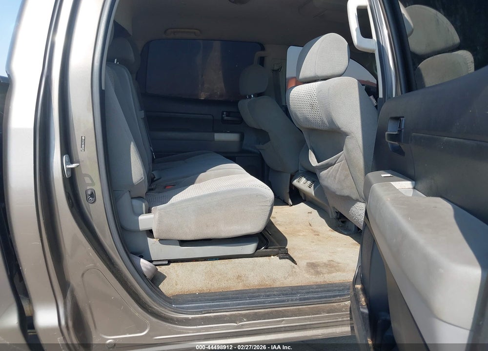 2008 TOYOTA TUNDRA BASE 5.7L V8 VIN: 5TFEV54188X035539