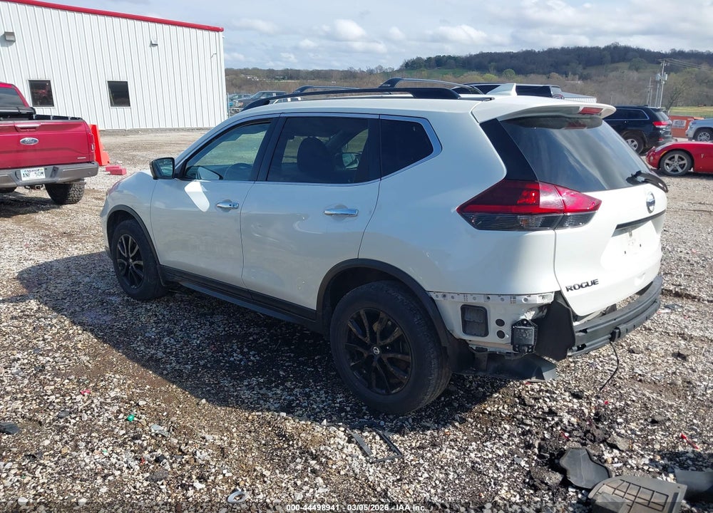 2018 NISSAN ROGUE SV VIN: 5N1AT2MV2JC741260