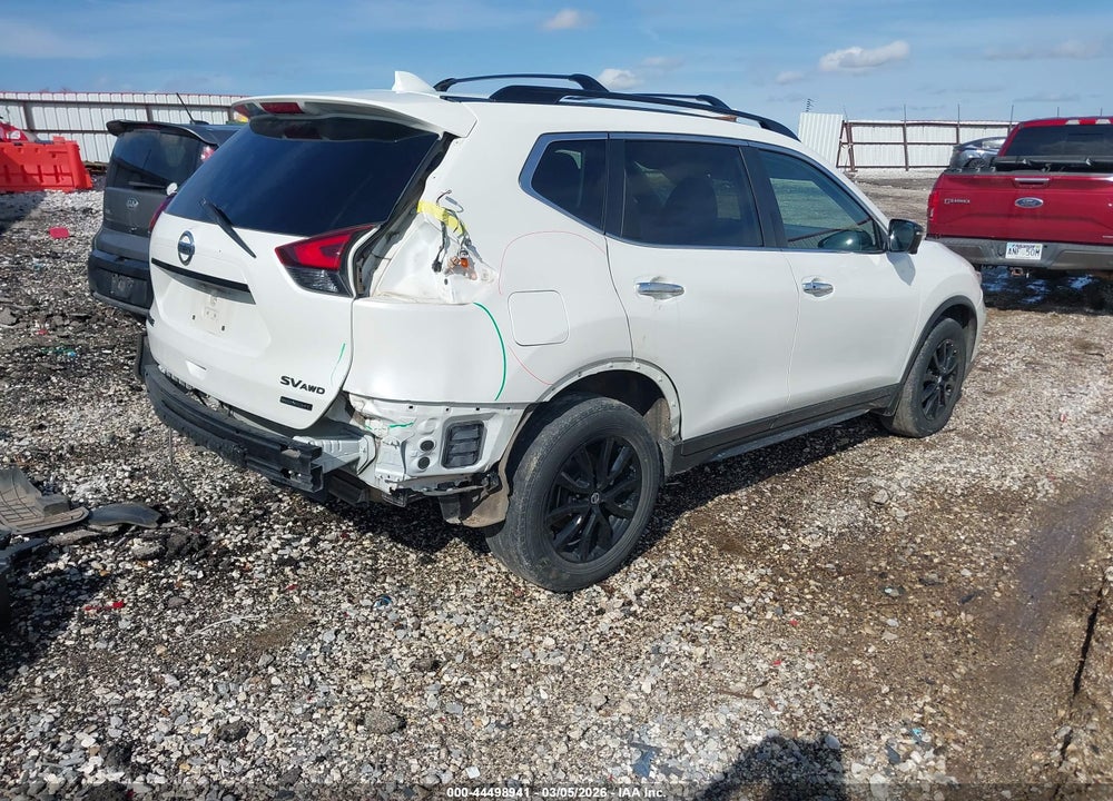 2018 NISSAN ROGUE SV VIN: 5N1AT2MV2JC741260