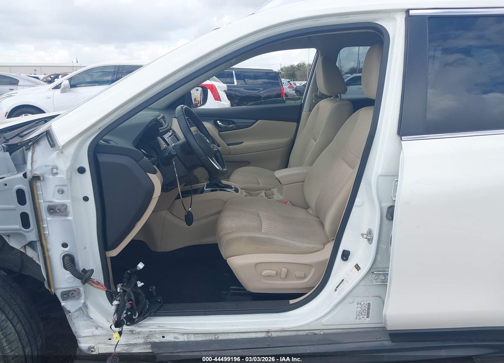 2020 NISSAN ROGUE SV FWD VIN: JN8AT2MT5LW036686