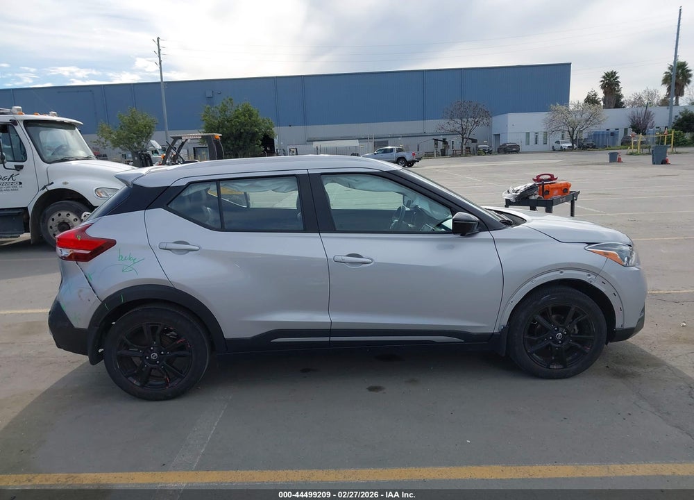 2020 NISSAN KICKS SR XTRONIC CVT VIN: 3N1CP5DV5LL580352