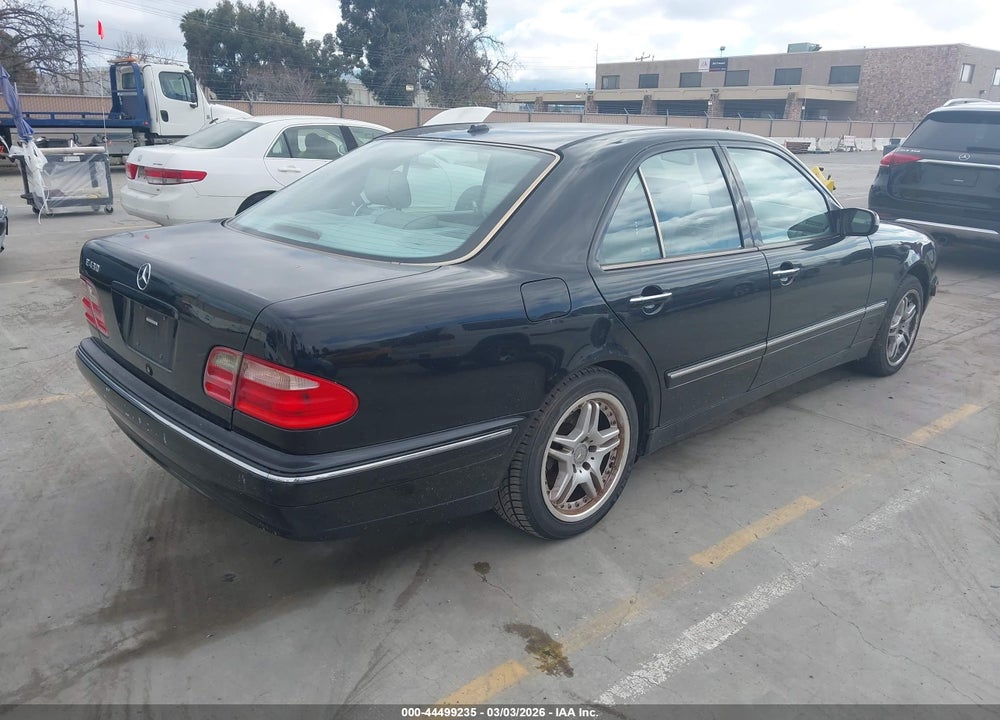 2000 MERCEDES-BENZ E 430 VIN: WDBJF70J3YB065878