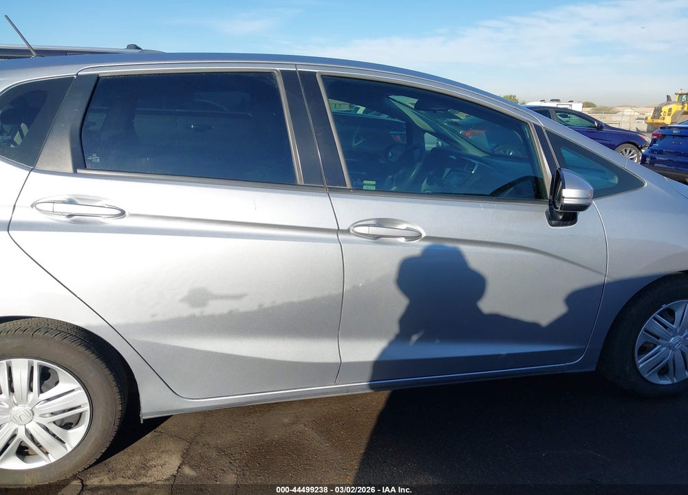 2019 HONDA FIT LX VIN: 3HGGK5H46KM725956