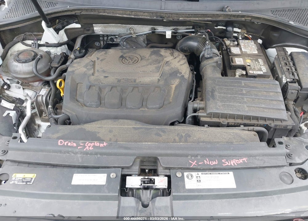 2019 VOLKSWAGEN TIGUAN VIN: 3VV1B7AX2KM139549