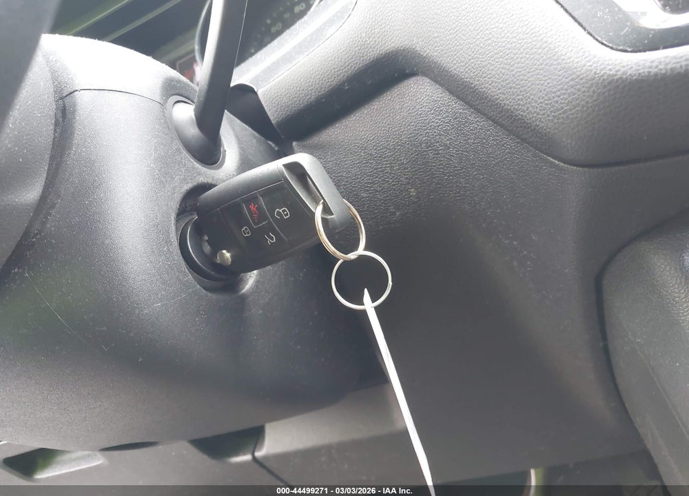 2019 VOLKSWAGEN TIGUAN VIN: 3VV1B7AX2KM139549