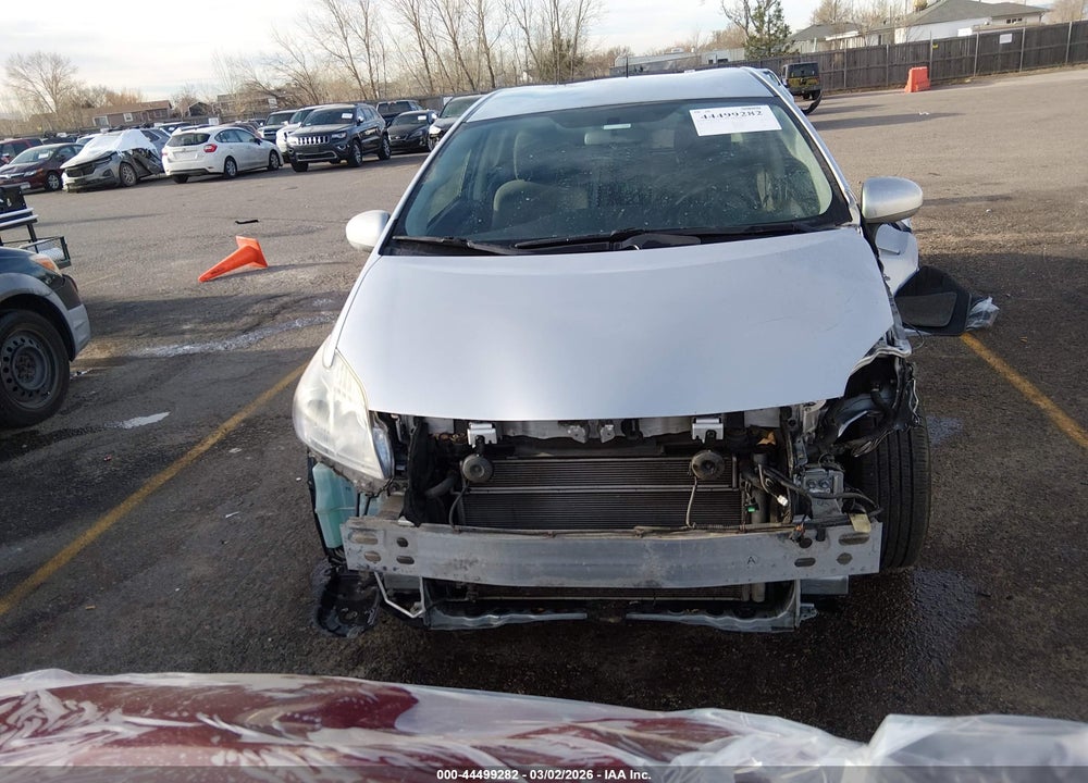 2013 TOYOTA PRIUS TWO VIN: JTDKN3DUXD1639737