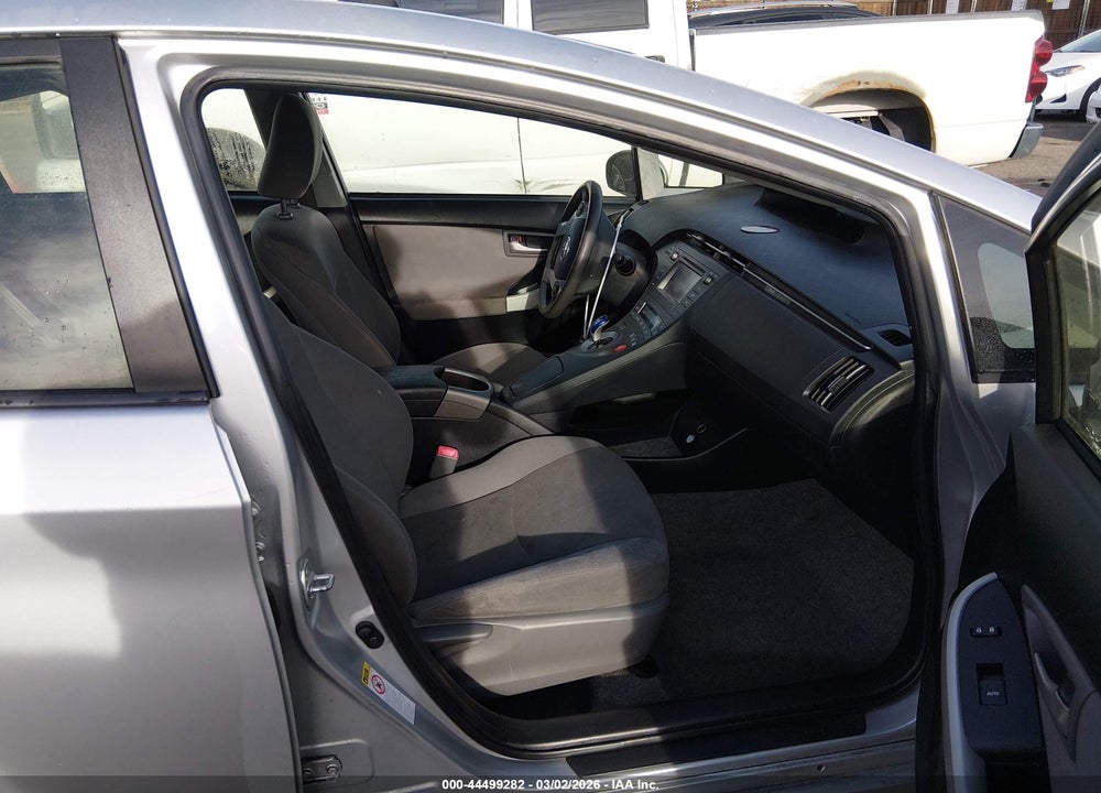 2013 TOYOTA PRIUS TWO VIN: JTDKN3DUXD1639737