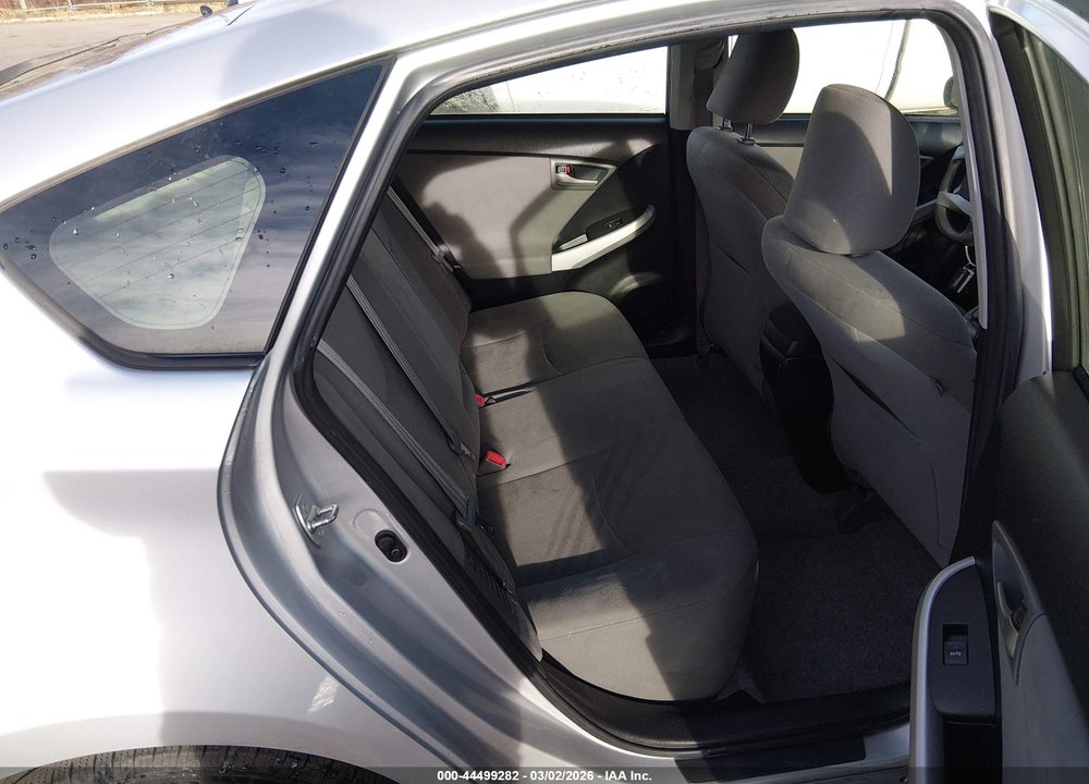 2013 TOYOTA PRIUS TWO VIN: JTDKN3DUXD1639737