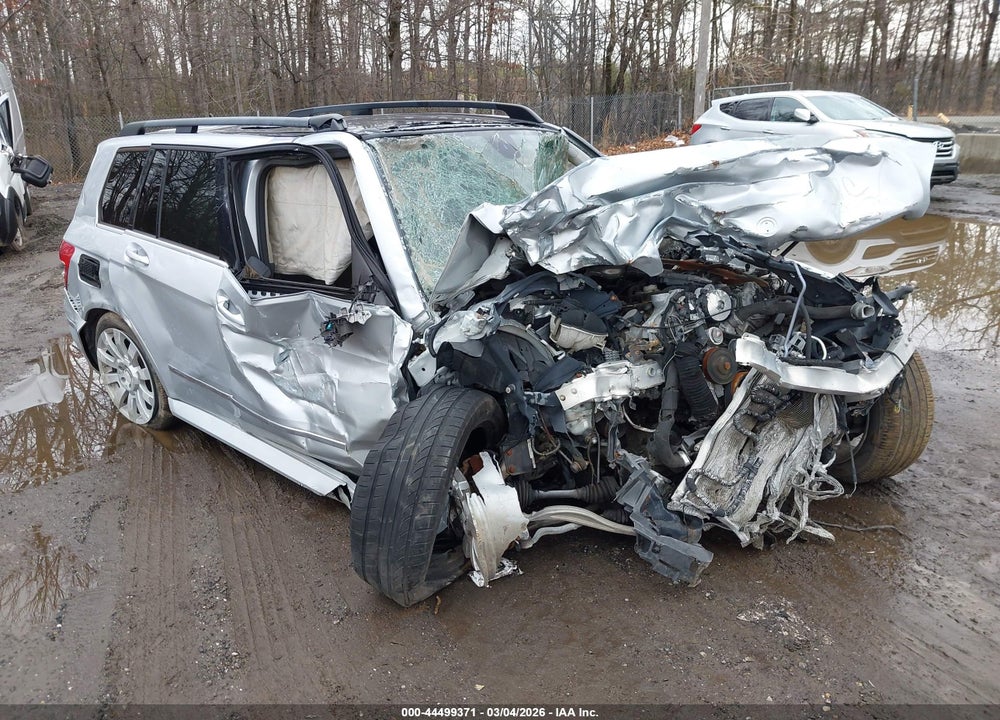 2010 MERCEDES-BENZ GLK 350 4MATIC VIN: WDCGG8HB2AF359406