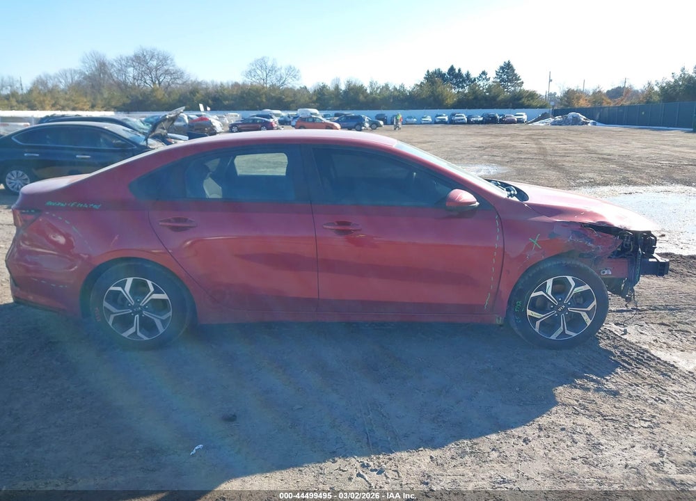 2019 KIA FORTE LXS VIN: 3KPF24AD0KE112255