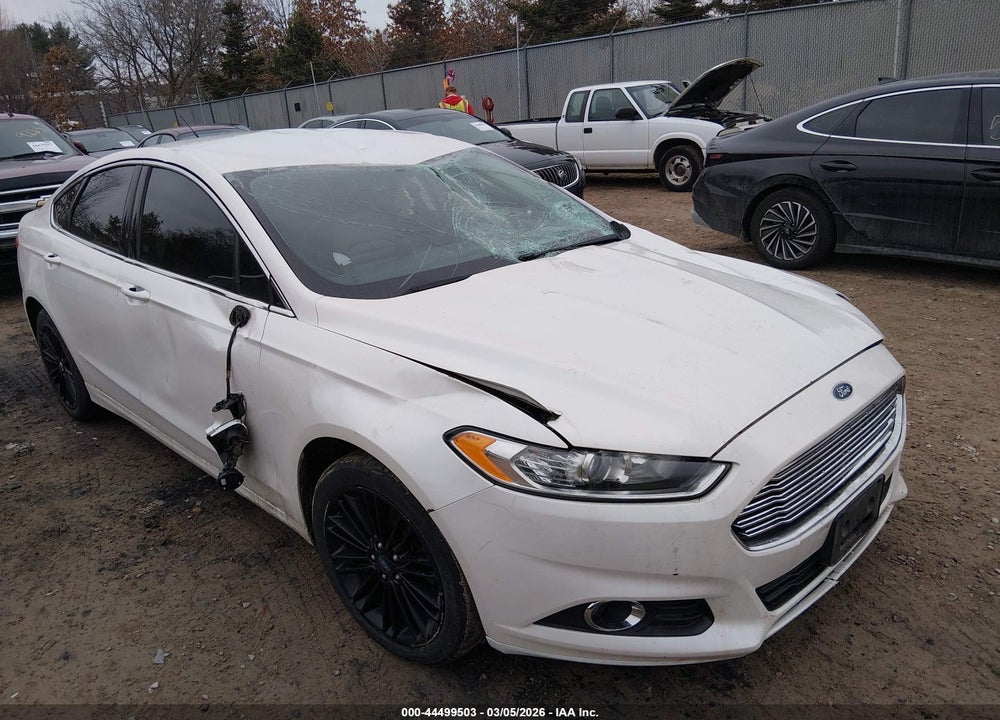 2016 FORD FUSION SE VIN: 3FA6P0HD1GR131256