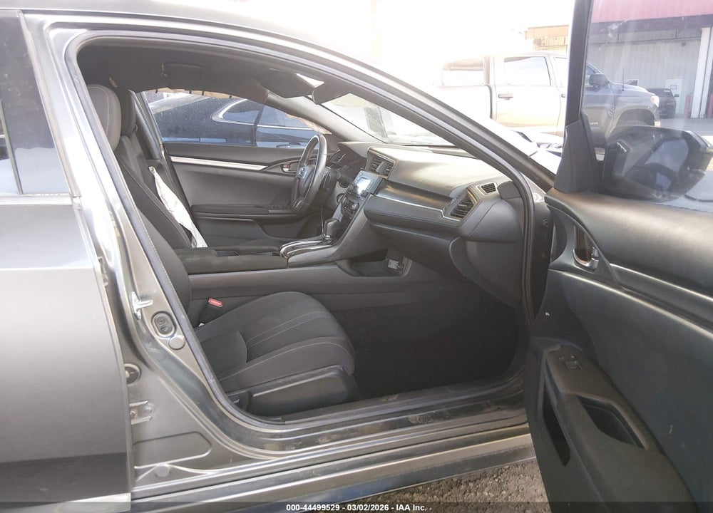 2017 HONDA CIVIC SPORT VIN: SHHFK7H40HU225972