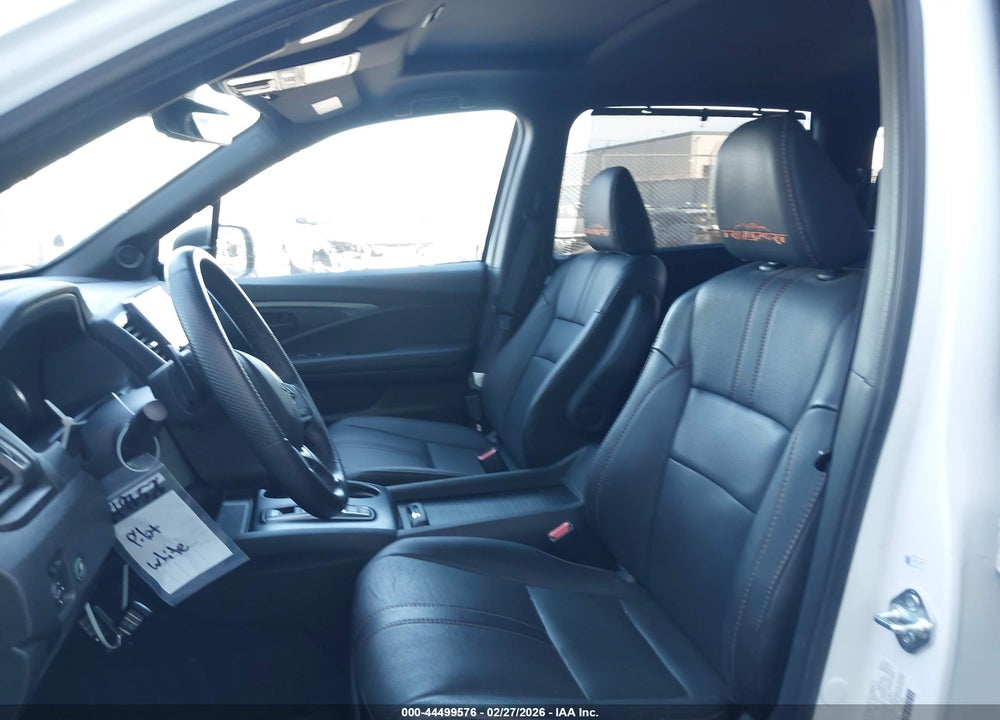 2022 HONDA PILOT AWD TRAILSPORT VIN: 5FNYF6H88NB082602