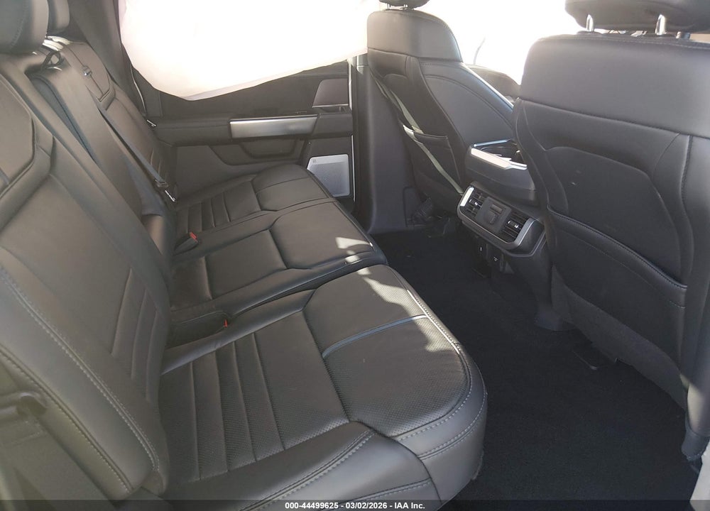2025 FORD F-150 PLATINUM VIN: 1FTFW7LD8SFA98307
