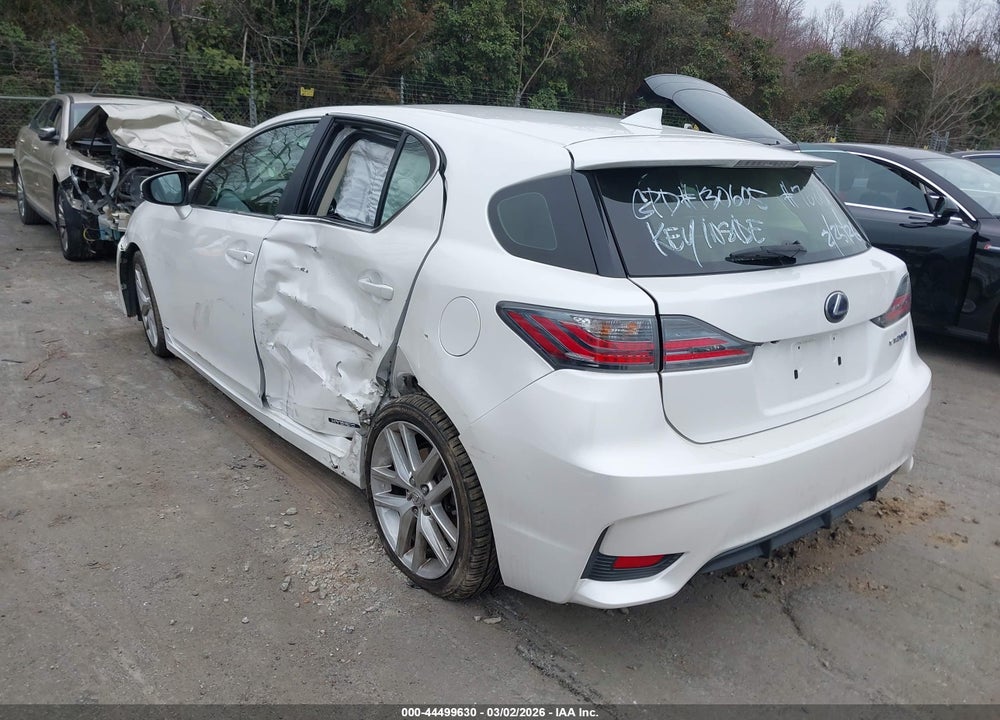2015 LEXUS CT 200H VIN: JTHKD5BH8F2247680