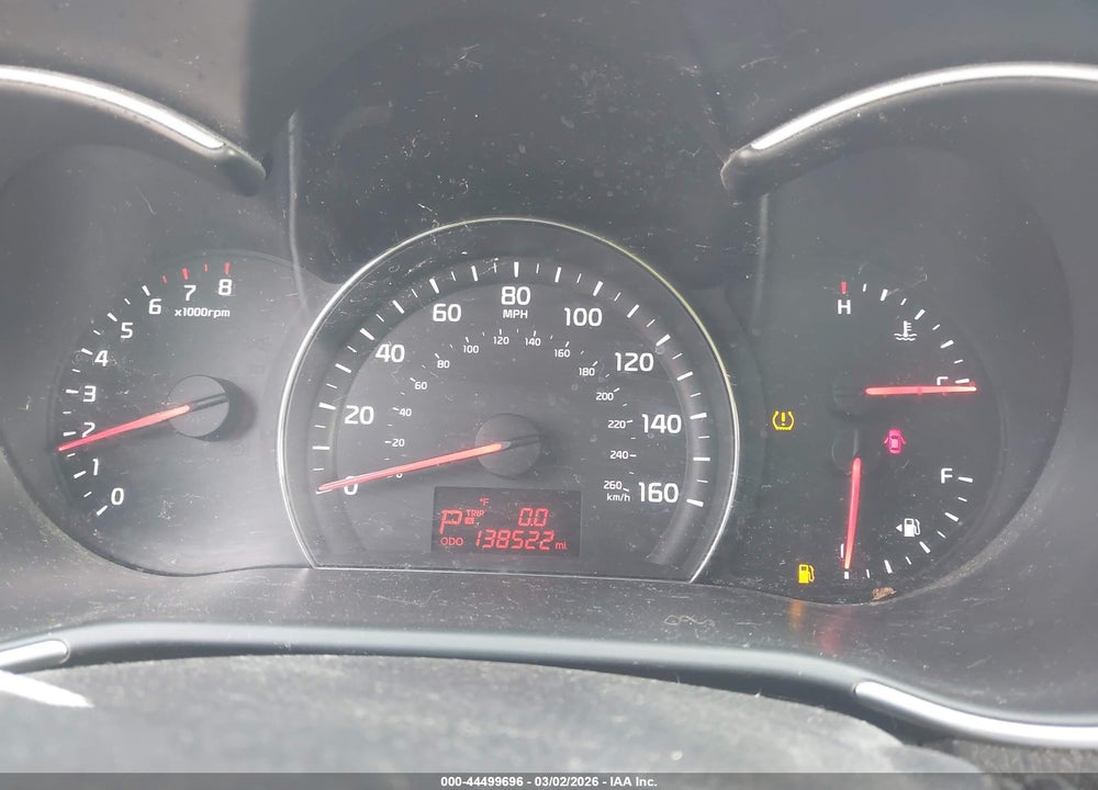 2015 KIA SORENTO LX VIN: 5XYKTDA61FG552491