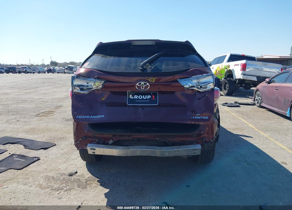 2015 TOYOTA HIGHLANDER LIMITED V6 VIN: 5TDYKRFH5FS085535