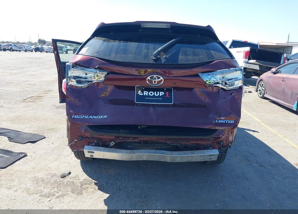 2015 TOYOTA HIGHLANDER LIMITED V6 VIN: 5TDYKRFH5FS085535