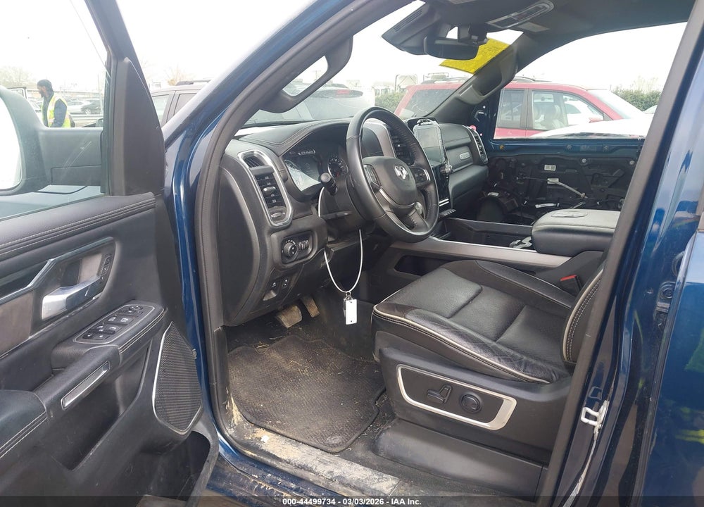 2024 RAM 1500 LAIE  4X4 5'7 BOX VIN: 1C6SRFJT3RN108131