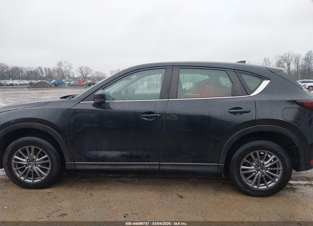 2018 MAZDA CX-5 SPORT VIN: JM3KFABM6J0460978