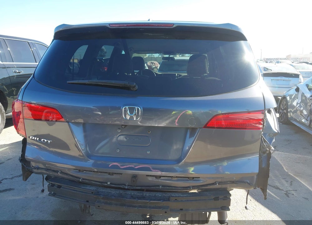 2018 HONDA PILOT EX VIN: 5FNYF5H34JB026469