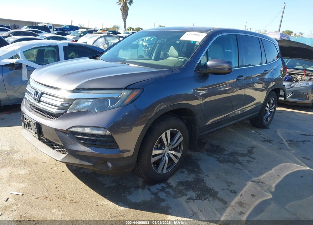 2018 HONDA PILOT EX VIN: 5FNYF5H34JB026469