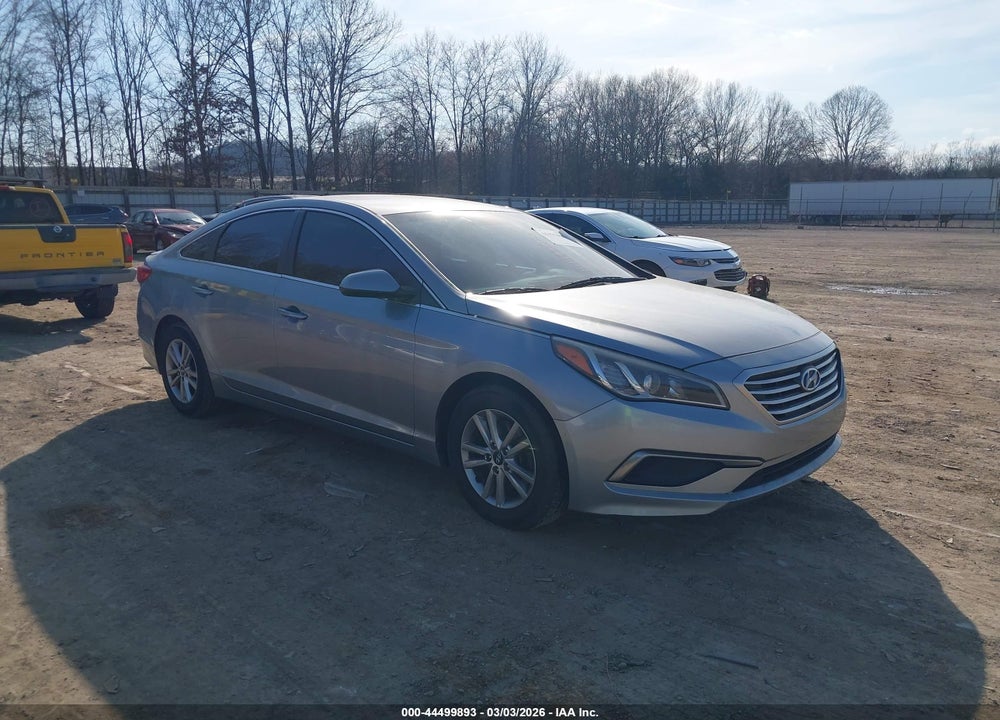 2016 HYUNDAI SONATA VIN: 5NPE24AF9GH391558