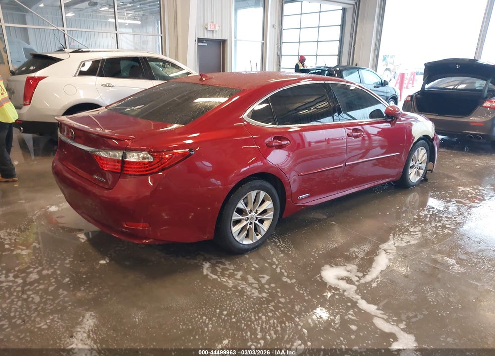 2013 LEXUS ES 300H VIN: JTHBW1GG1D2013865