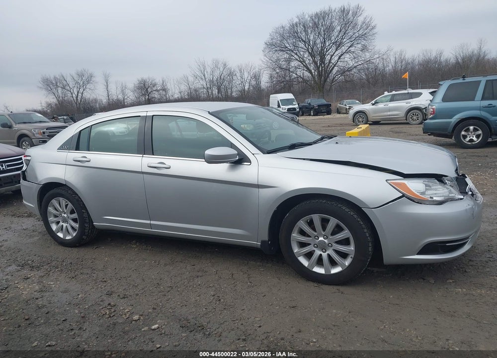 2012 CHRYSLER 200 TOURING VIN: 1C3CCBBB2CN100949