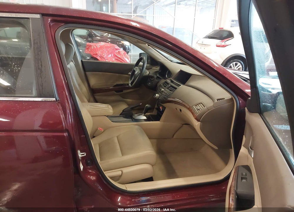 2008 HONDA ACCORD 2.4 EX-L VIN: 1HGCP26838A083769