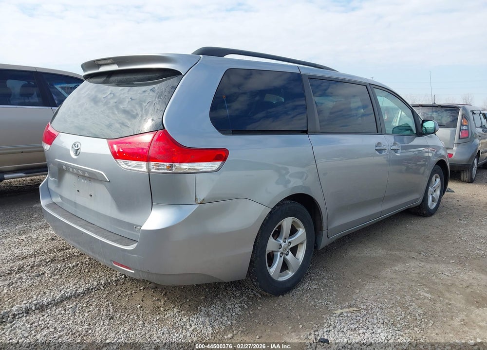 2011 TOYOTA SIENNA LE V6 VIN: 5TDKK3DC3BS111022