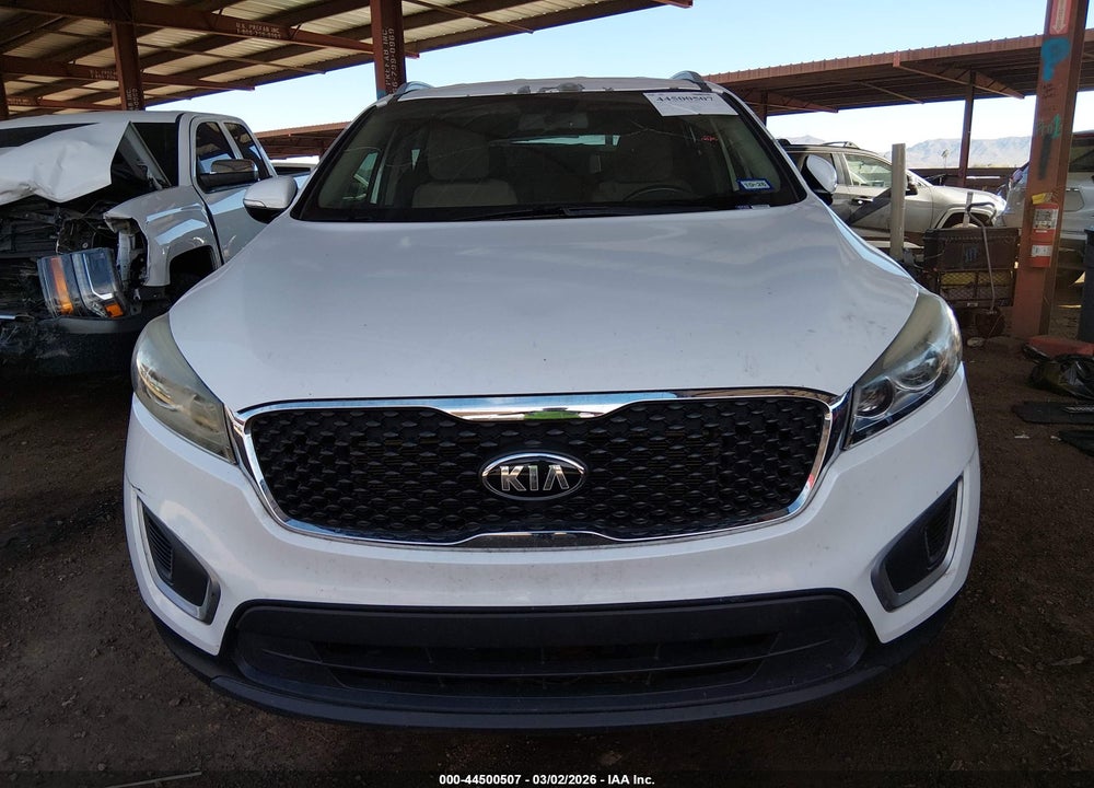 2016 KIA SORENTO 2.4L LX VIN: 5XYPG4A37GG054961