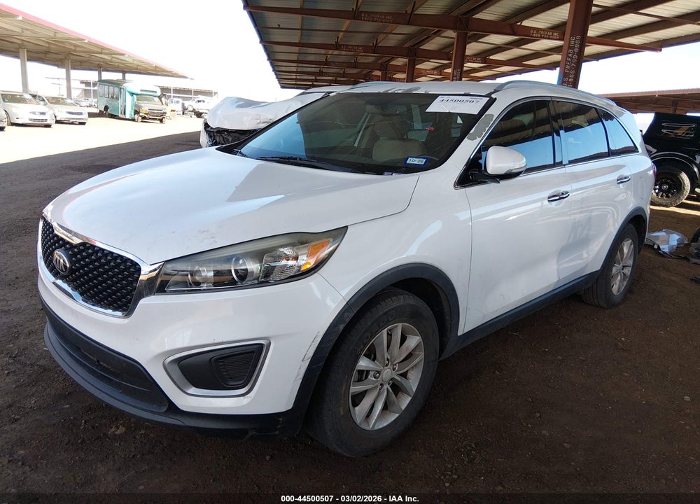 2016 KIA SORENTO 2.4L LX VIN: 5XYPG4A37GG054961
