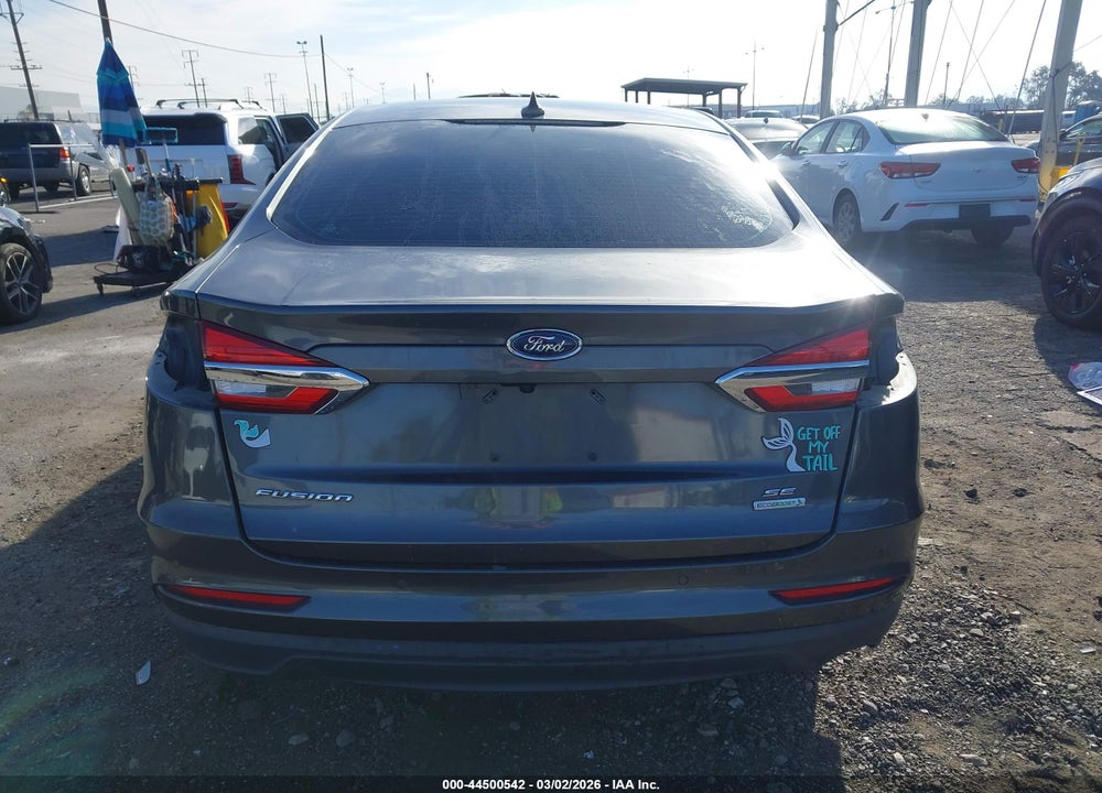 2019 FORD FUSION SE VIN: 3FA6P0HD5KR114596