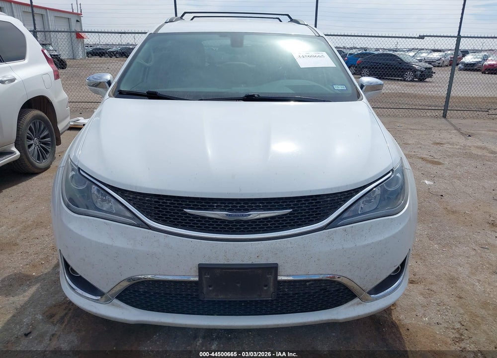 2018 CHRYSLER PACIFICA LIMITED VIN: 2C4RC1GG0JR105796