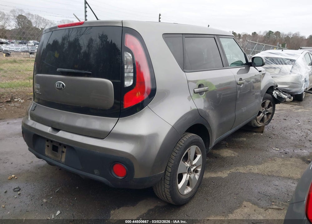 2018 KIA SOUL VIN: KNDJN2A24J7522513