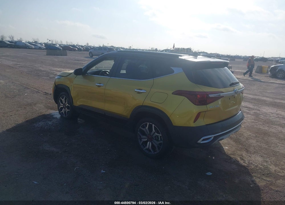 2021 KIA SELTOS SX TURBO VIN: KNDETCA24M7215179