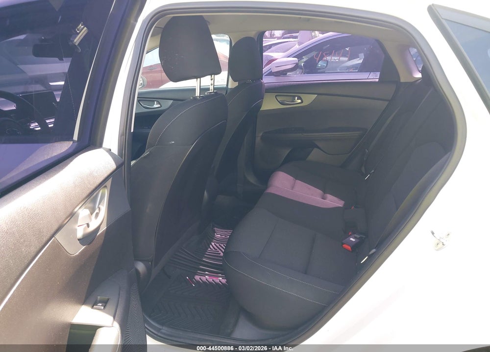 2021 KIA FORTE LXS VIN: 3KPF24AD3ME400189