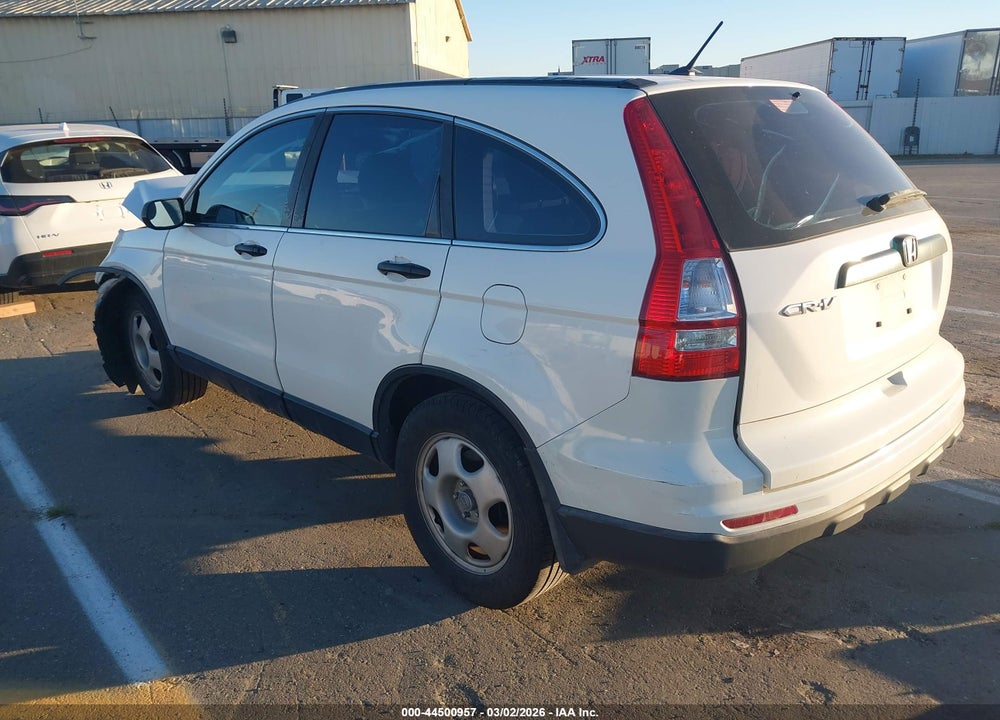 2011 HONDA CR-V LX VIN: 5J6RE3H34BL053840